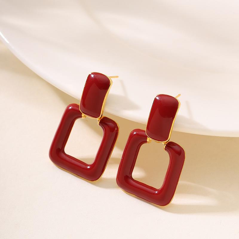 French elegance temperament small fragrant bride festive red dripping geometric square earrings exquisite high-end earrings