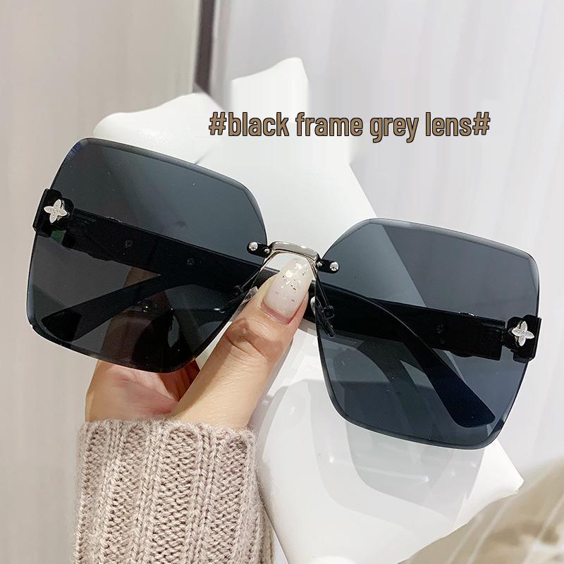 Unisex Retro Frameless Cut-Edge Fashion Sunglasses with Large UV Protection Lenses Sunglasses