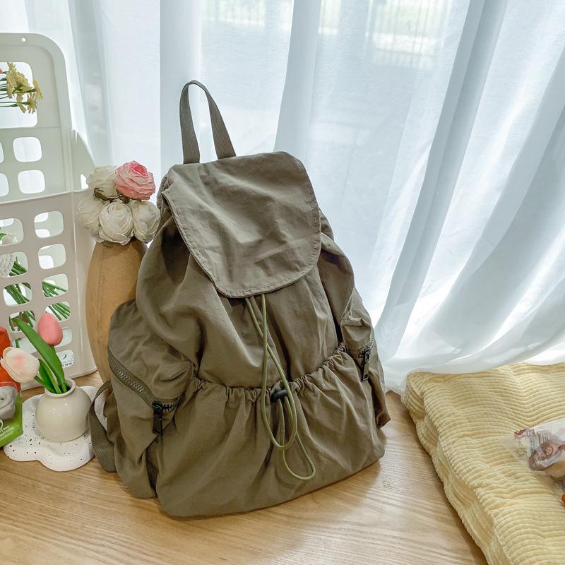 Trendy, Multi-functional Expandable Backpack for Men & Women – Ideal for Casual, Large Capacity Travel.