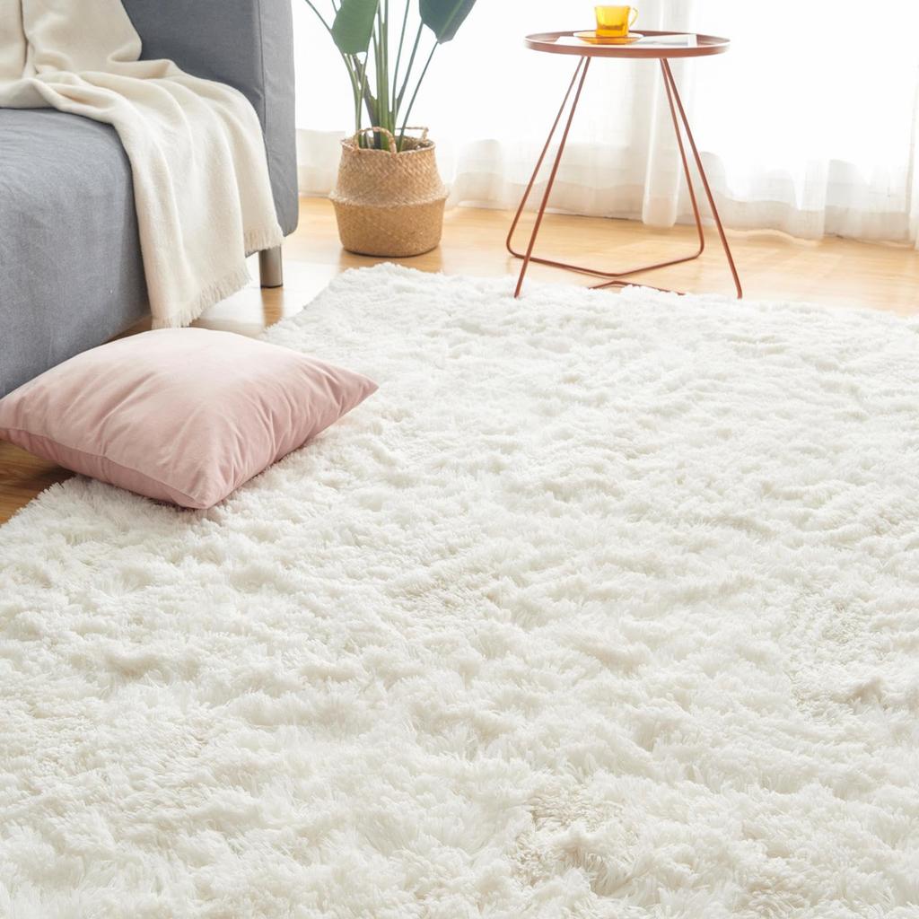 Keusnix Fluffy Shaggy Gentle on the Dust Mite and Odor Compatible with Floor Heating and Hot White Rug, 200x250cm, Non-Slip, Washable, Skin,
