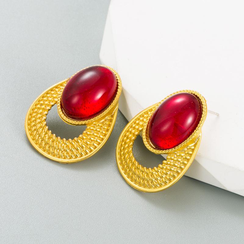 Frauen Retro Ohrstecker Titan Stahl Legierung Anhänger Ohrringe Acryl Harz Ellipse Perle Geometrische Ohr Ornamente