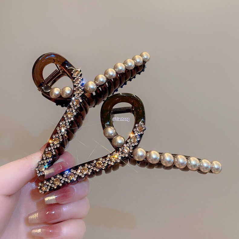 2024 Korean Pearl & Rhinestone Luxury Shark Clip for Updo