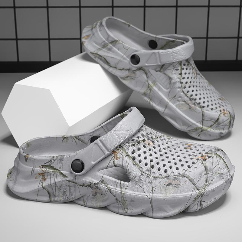 Plus Size 47 Classic Clogs Summer Men's Sandals Outdoor Garden Slippers for Men and Women Hole Shoes Casual Shoes Comfort Clog