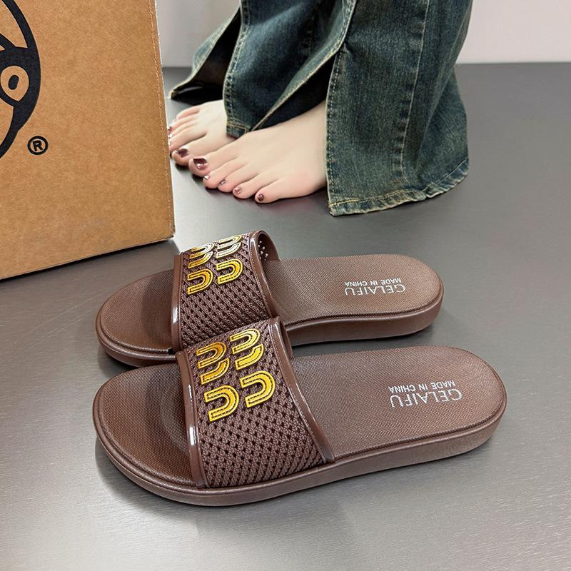 

Женские летние тапочки, новая модная маленькая ароматная пляжная обувь, популярные универсальные комнатные прохладные тапочки 40 коричневый