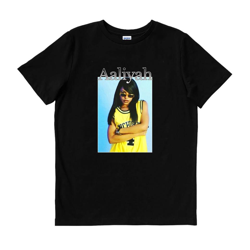 Vintage Aaliyah Weariung Michigan Wolverines Fab 5 T shirt Unisex T-Shirt M