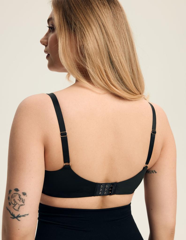 Subtelle Esotiq Reducing Bra | Black 75G
