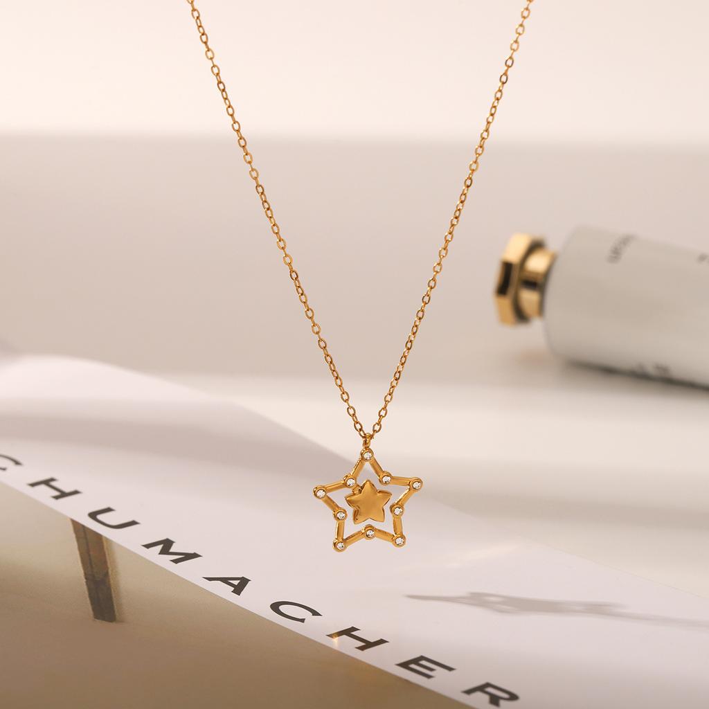 Yori Hollow Five Pointed Star Simple Necklace for Women High Quality Stainless Steel 18 K Metal Texture Choker Necklace Annivers