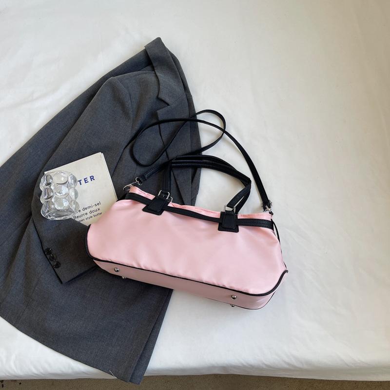 

Сладкая сумка для автомобиля Spice Girl Fan, женская 2024, новая большая вместительная дорожная сумка для йоги и фитнеса, сумка для поездок на работу с косым углом наклона 41*14*19 розовый