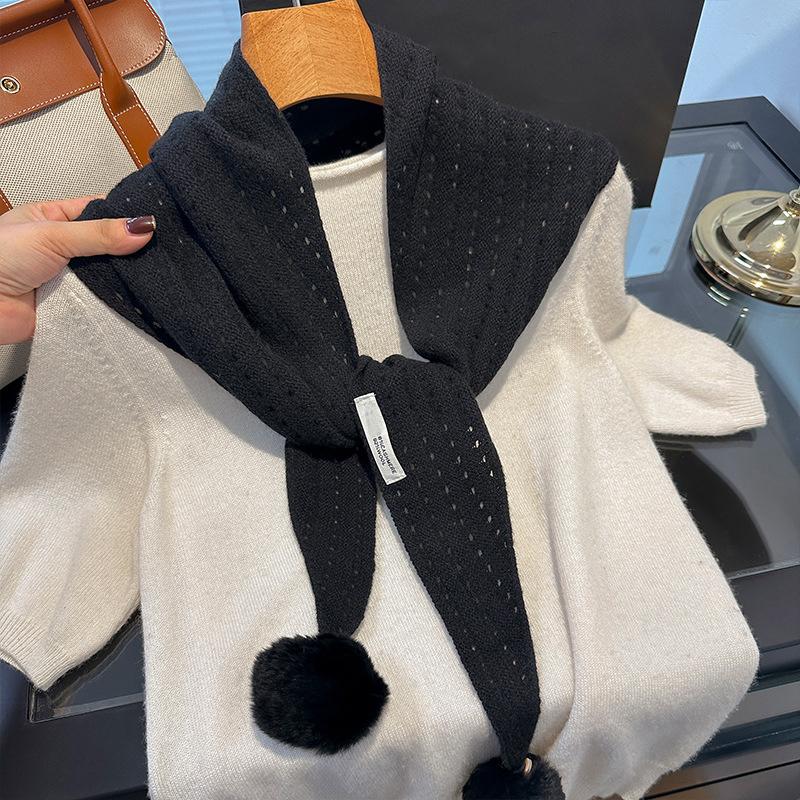 100% Wool British Triangular Scarf Scarf for Women Head Scarf Knitted Scarf Warm Soft Cashmere Poncho Echarpe Stole Party