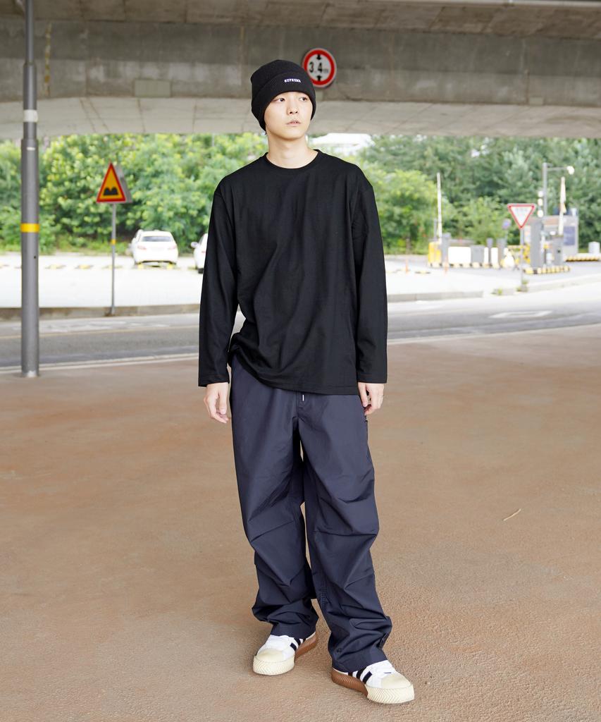 CREAM SODA LAB Solid Basic Long Sleeve Black