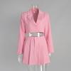 Zweiteiliges Anzugset - Outfit mit kurzem Rock und Blazer