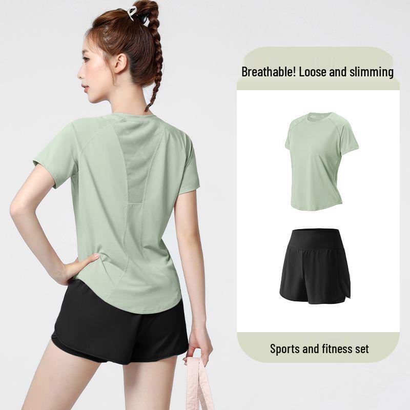 Plus Size Quick-Dry Loose Fit Yoga & Sports Suit: Elastic Short Sleeve T-Shirt & Shorts