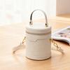 Modische Zylinder Handtasche Tote Damen PU Leder Verstellbar Elegant Umhängetasche für Tägliche Arbeit Weiß