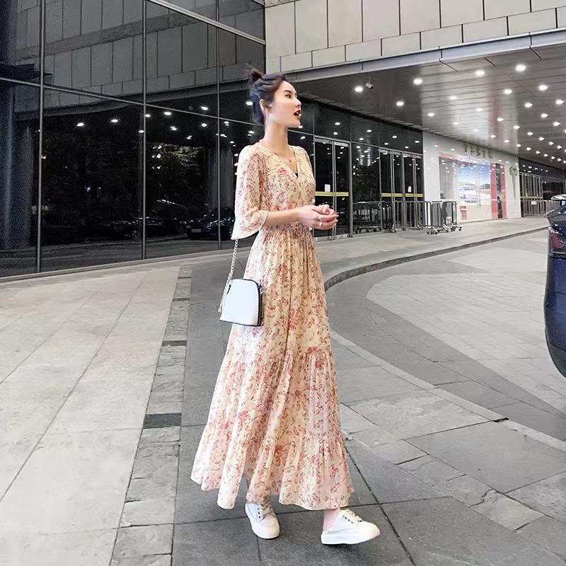 Women's V Neck Five Flutter Sleeve Ditsy Floral Print Chiffon Maxi Dress High Waist A Line Elegant Summer Long Dress
