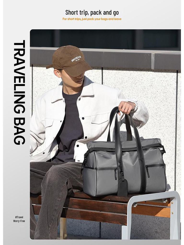 Men's Large Capacity Oxford Cloth Travel Bag for Business and Casual Use with Wet/Dry Separation