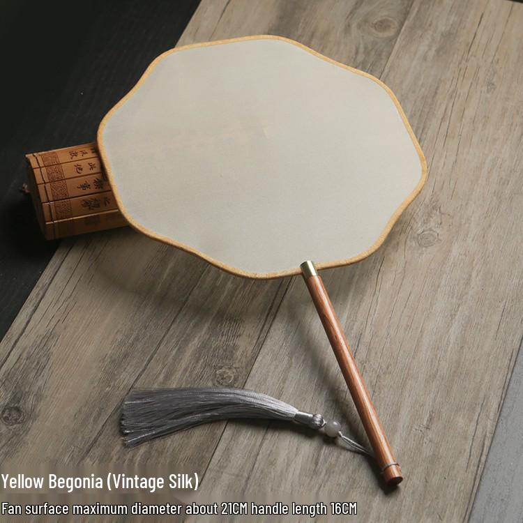 Vintage Silk Hand-Painted Gongbi Fan - Classic Chinese Round Palace Design