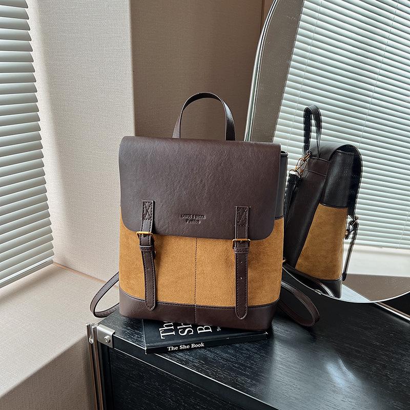 School Bag Backpack Women's 2025 New Autumn and Winter Leisure High Sense Niche Fashion College Student Commuter Travel Backpack