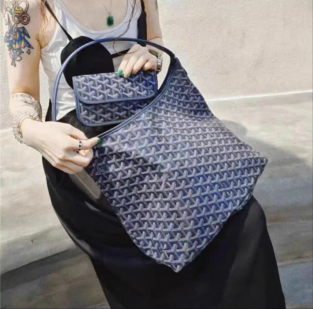 Large Capacity Tote Bag Lightweight Commuter Shoulder Bag Premium Shopping Bag Women