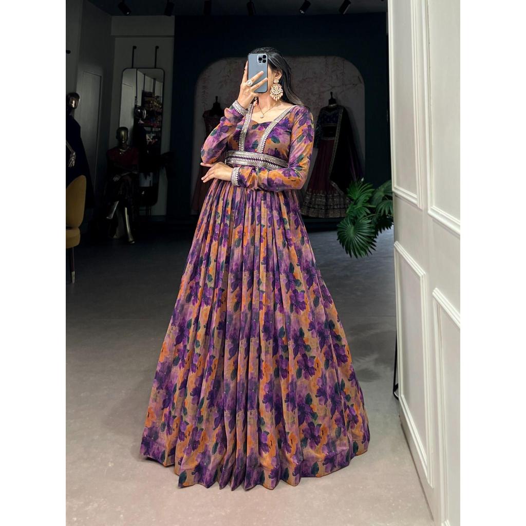 Kleiderkollektion  Florale Finesse mit einem Georgette-Hauch