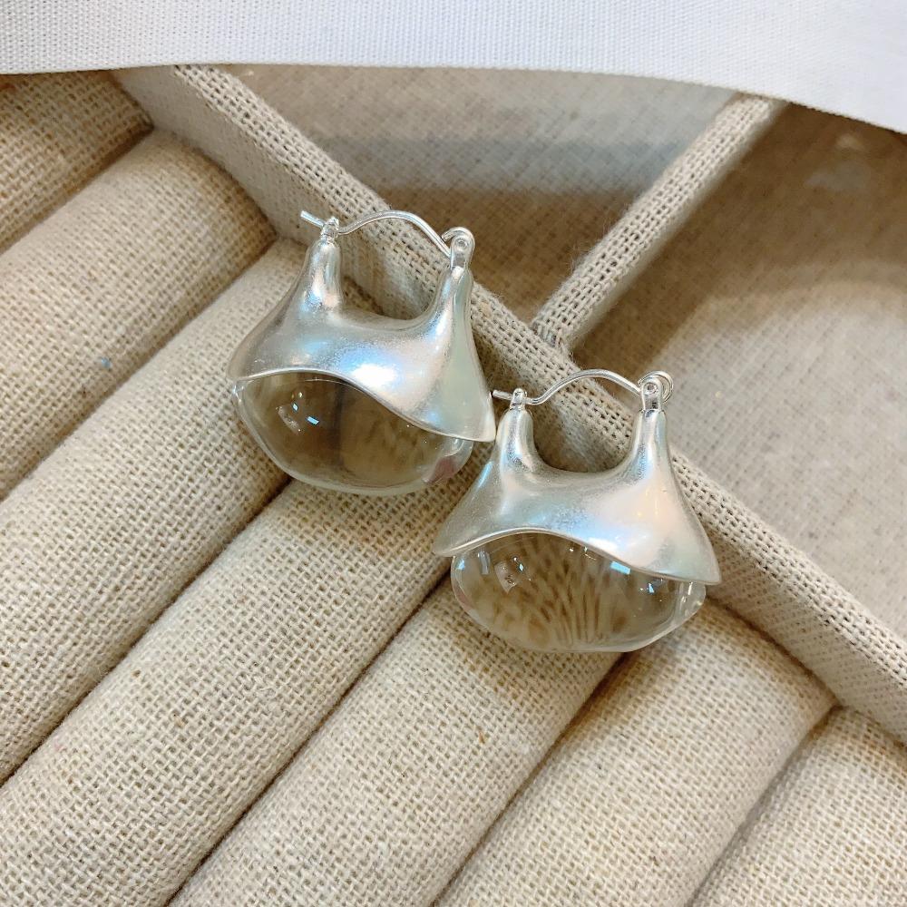 Transparent Geometric Pendant Retro Pendant Earrings, Elegant and Stylish, Versatile Jewelry Accessory Item for Daily Use.