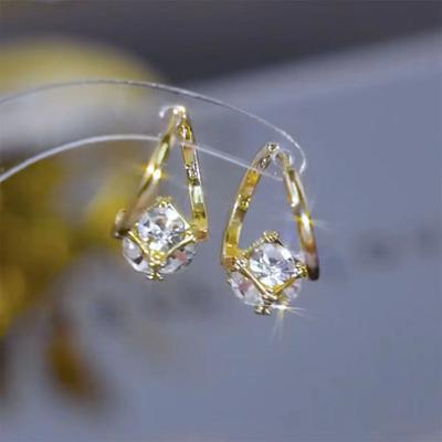 Boucles d'oreilles de luxe léger et haut de gamme pour femmes, petites et exquises boucles d'oreilles en zircon