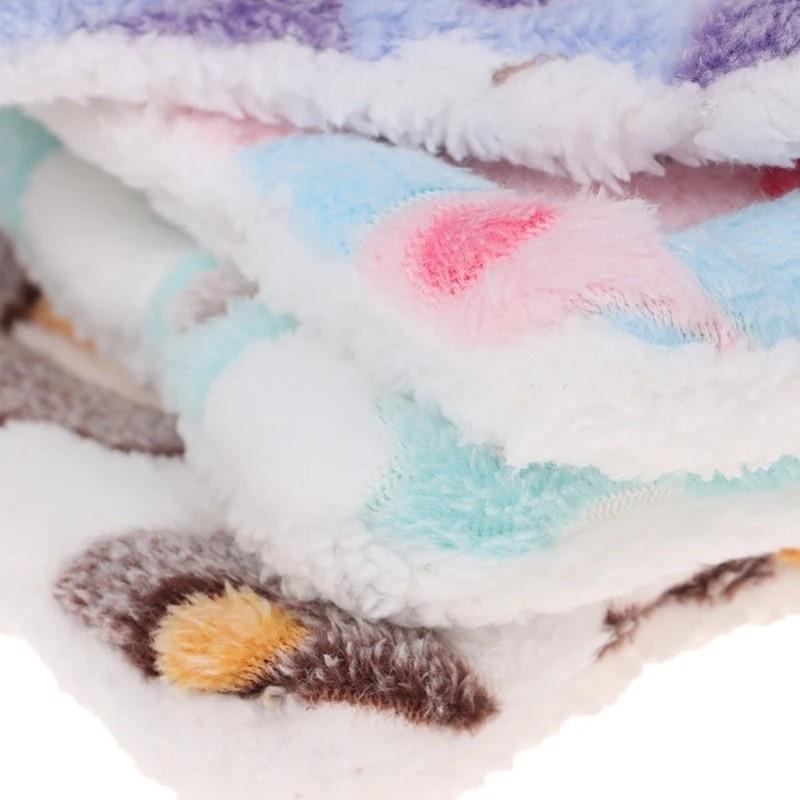 Comfortable Winter Mat Warm Padding Chew-Resistant Small Animal Sleeping Bag Washable Pet Bed Pad Small Pets