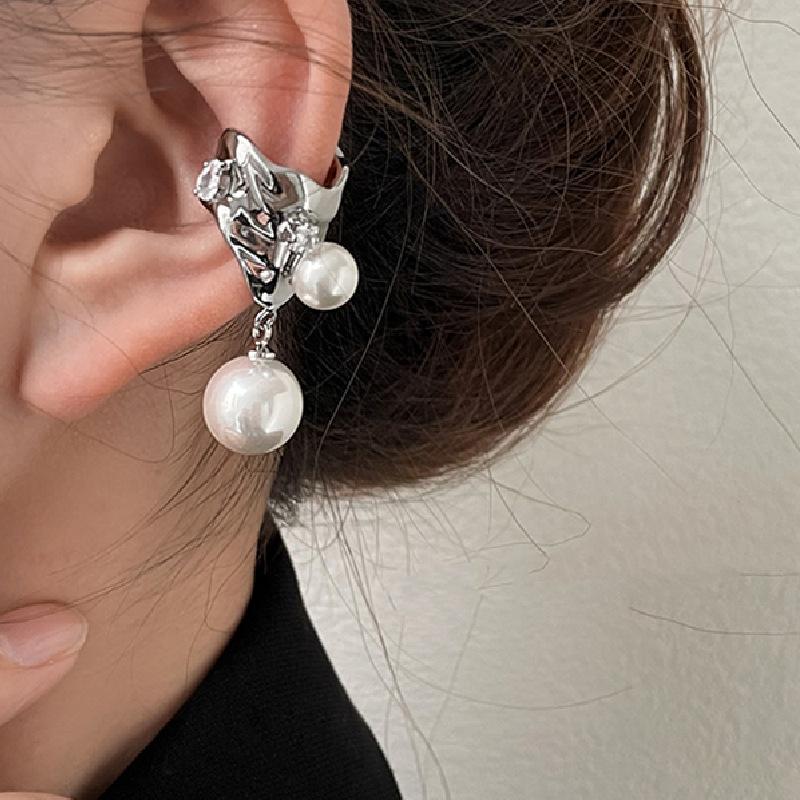 New Vintage C-Shaped Ear Cuff Non Pierced Clip Earring for Women Girl Trendy Punk Pearl Cuffs Wedding Jewelry Accessories