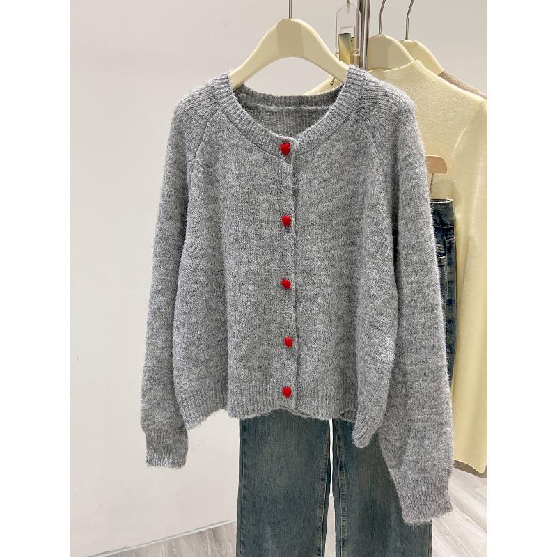 Love Button Gentle Wind Knitted Sweater Women's Spring and Autumn Temperament Versatile Top Lazy Sweater Jacket