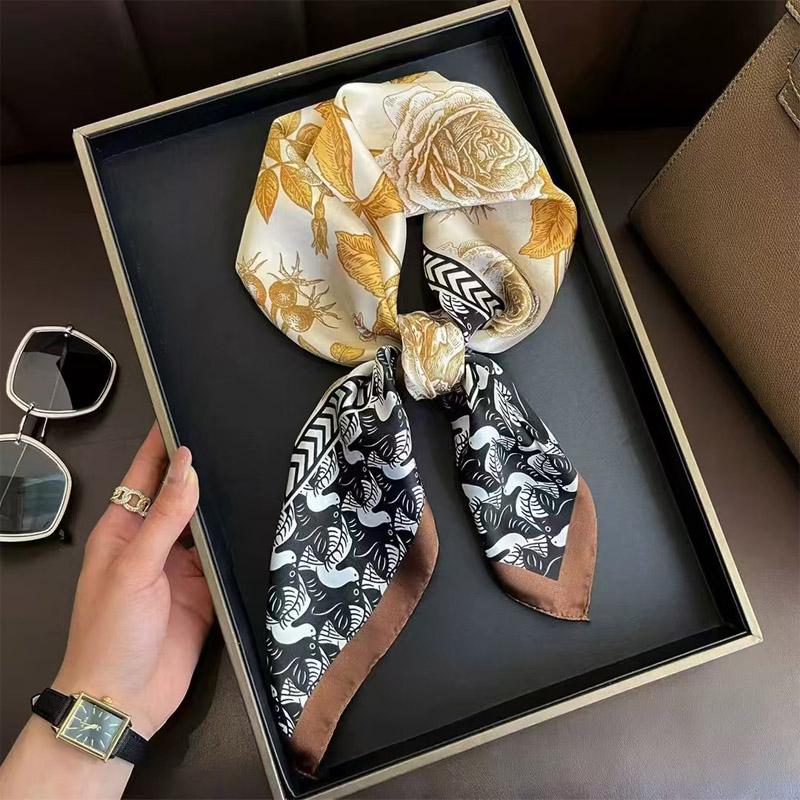 New Luxury Silk Scarfs Square Scarf Korean Fashion Kerchief Popular Silk Scarves Bandanna Wraps Scarf Decoration Shawl 70*70Cm
