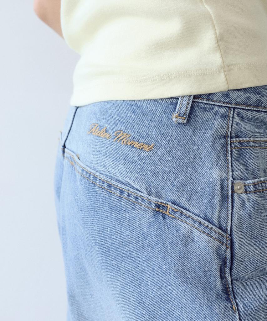Yulago Curved Washing Denim Pants
