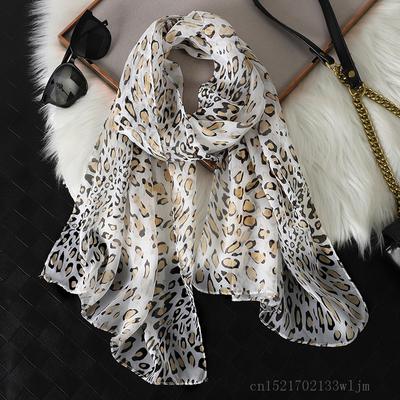 Fashion Printed Leopard Chiffon Hijab Scarf Women Pareo Lady Bandanas Beach Towels Summer Muslim Veil Wrap Female Foulard