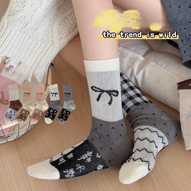 AB Side Bow Tie Socks, Women's Mid-calf Socks, Spring and Autumn Sweat-absorbing, Breathable, Odor-proof Boneless Socks, Long Calf Socks