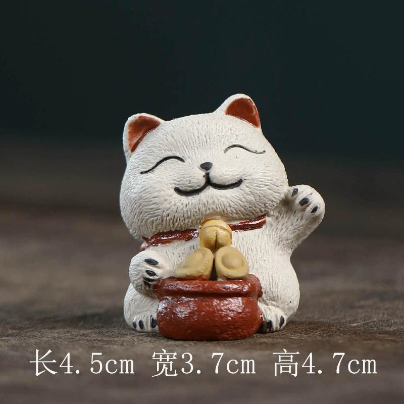 Maneki Neko Lucky Cat Tea Pet, Yixing Zisha Clay Raiseable Figurine for Good Fortune & Wealth, Creative Tea Ceremony Desktop Orn