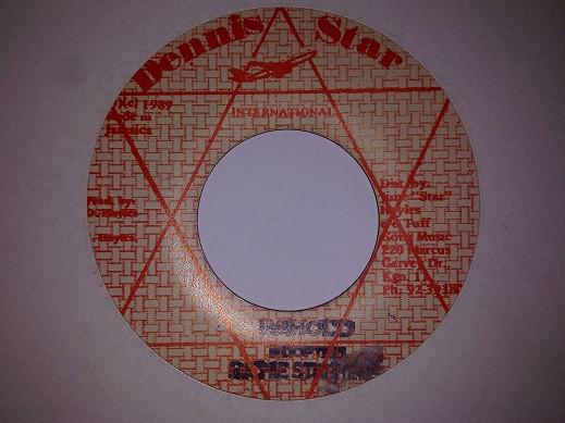 

7-дюймовая пластинка RICHIE STEPHENS Behold NONE Dennis Star Int 1989 Ямайка Регги Ска Даб Б/у