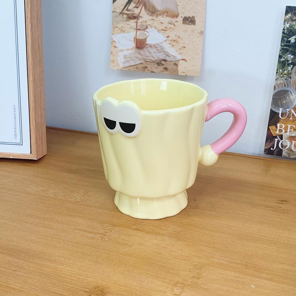 Mug with High Appearance and Cute Goblet Cup Ceramic Girl's Heart Cup for Home Use To Give Birthday Gifts To Girls' Best Friend