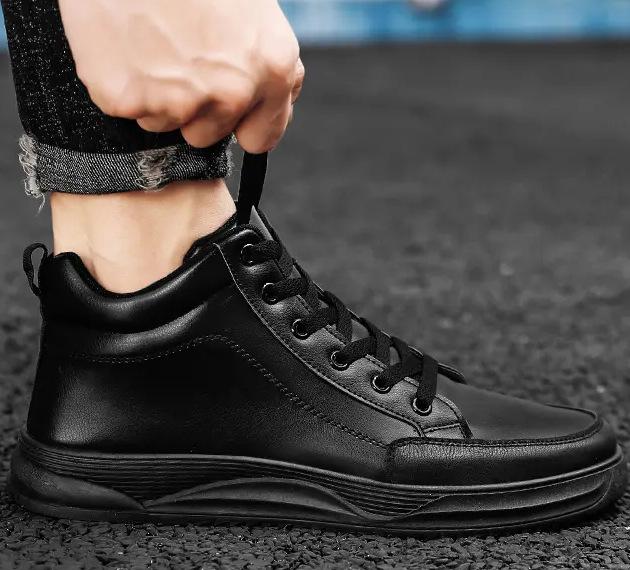 Men's Shoes 2024 Spring New Trend Versatile China Red Natal Year High Top Leather Shoes Casual Sports Board Shoes Trendy Shoes