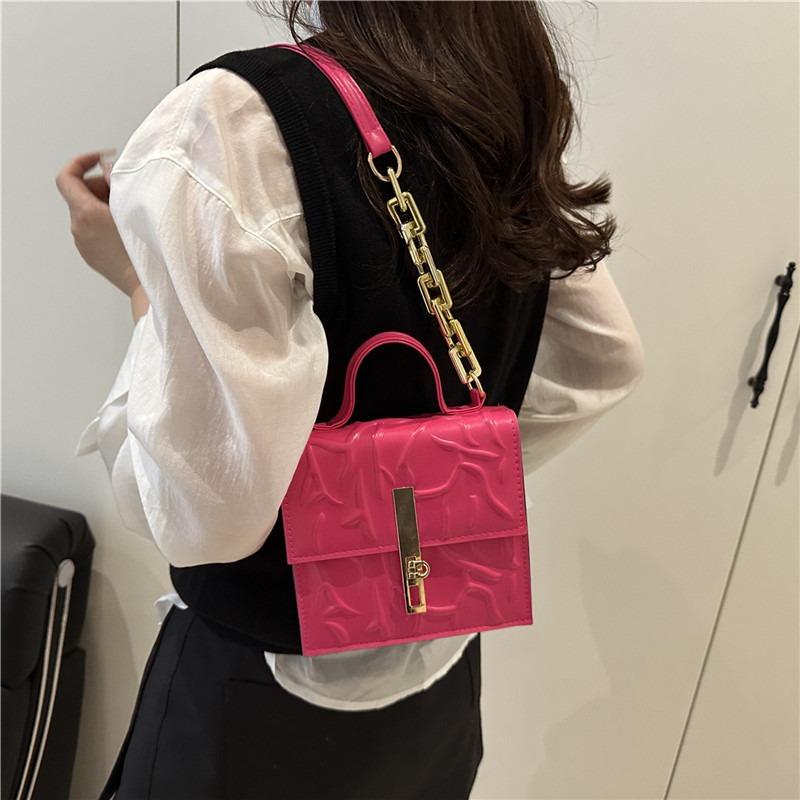Pleated popular texture autumn new lock trend crossbody simple chain shoulder portable small square bag