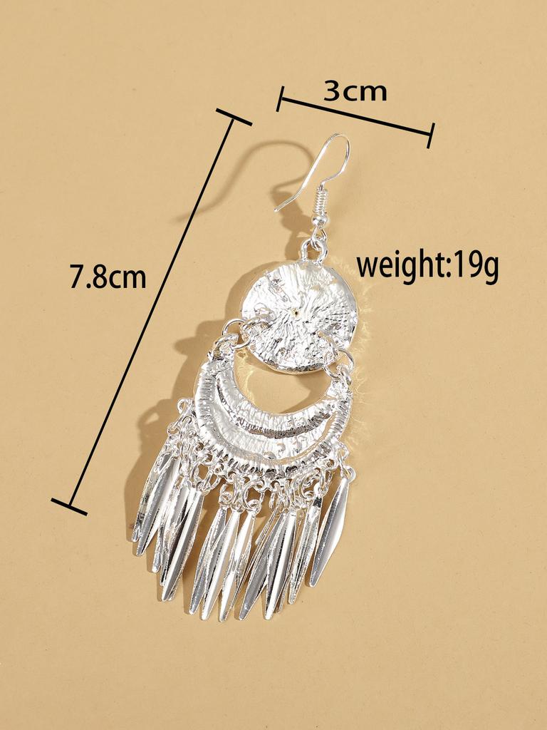 2pcs Vintage Ethnic Style Metal Tassel Carved Women's Earrings for Summer Vacation Personalized Accessories
