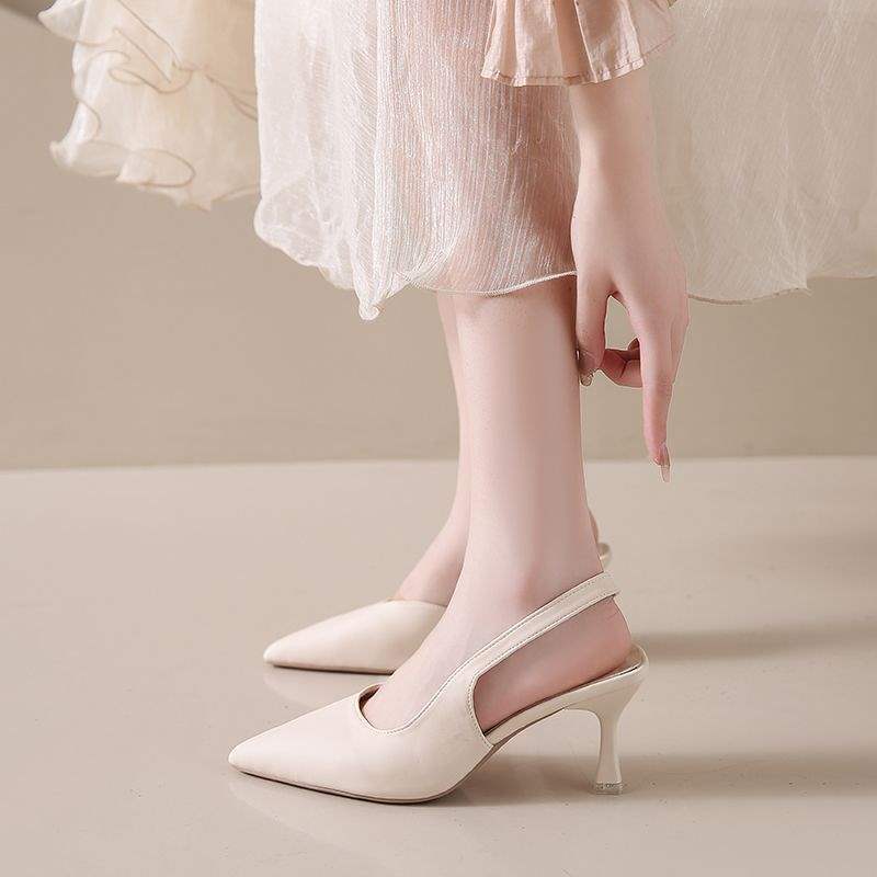 Beige pointed sandals women's summer 2025 new retro elegant temperament high heels with skirt fairy style single shoes