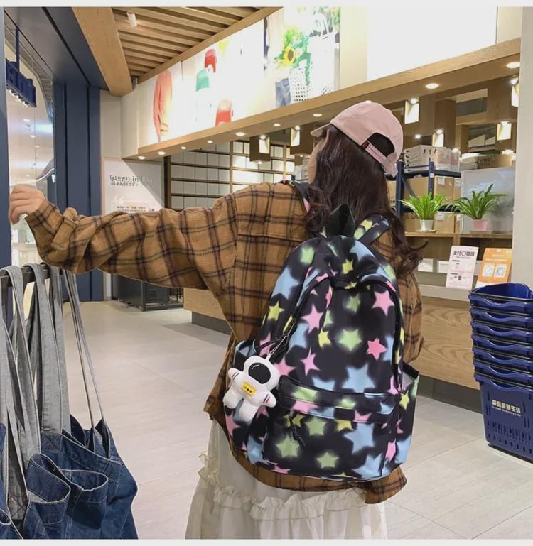 Regenbogenfarbiger gestreifter koreanischer Schulranzen für Mädchen und Studentinnen