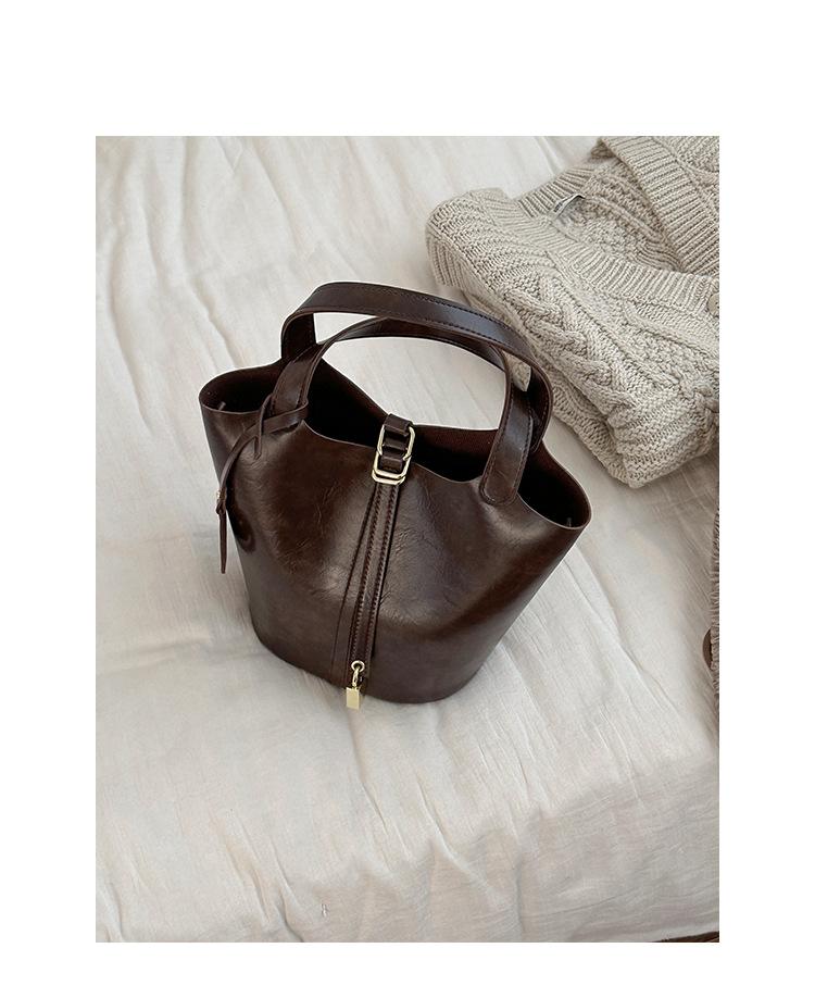 Autumn retro portable vegetable basket bag women's 2025 new fashion simple bucket bag versatile messenger bag