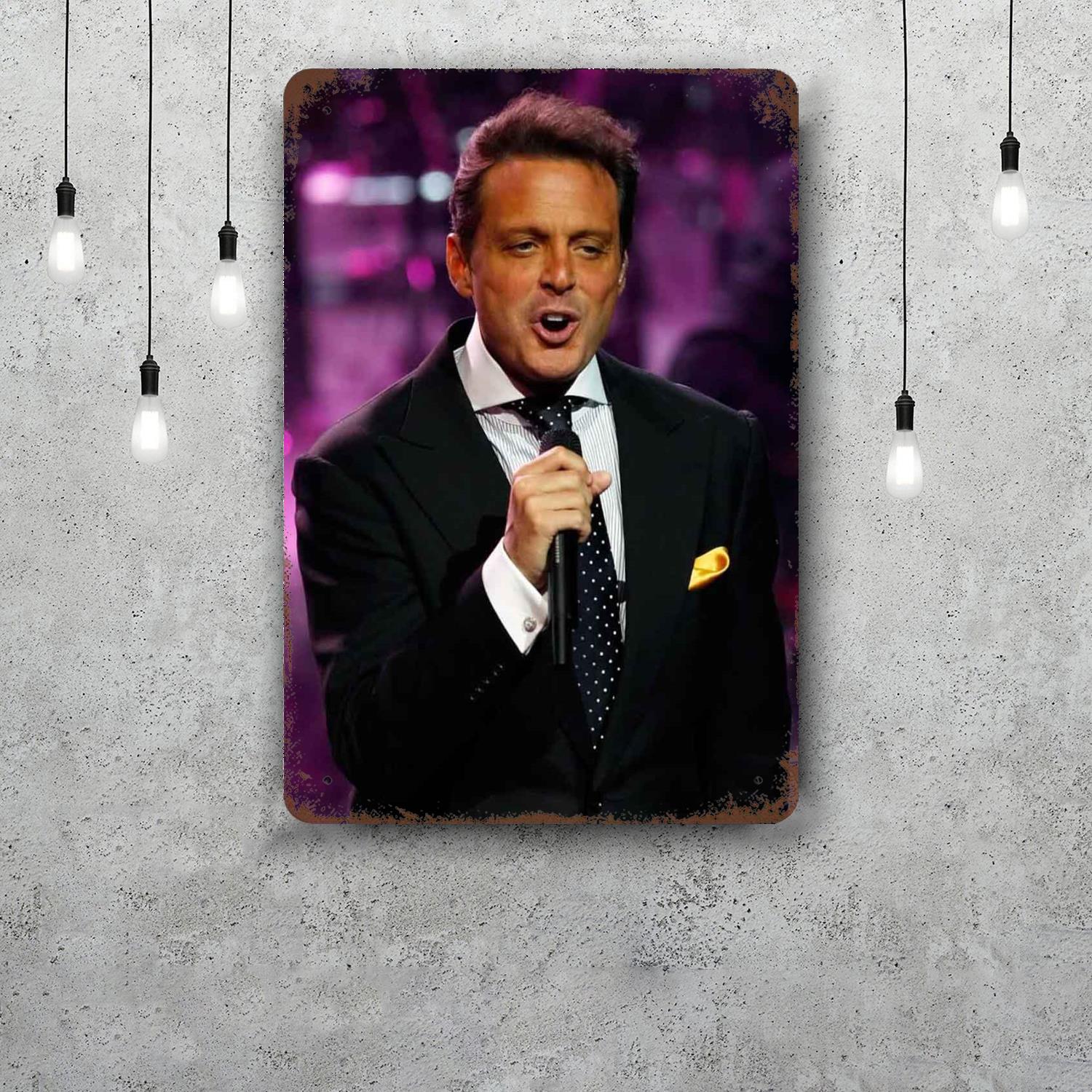 

Luis Miguel Retro Vintage Tin Sign Poster Decorative Plaque Metal Plate Wall Decor 20x30cm（7.8x11.8inch）