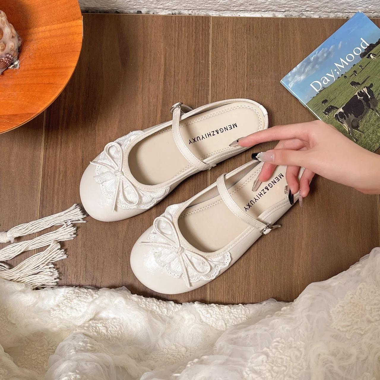 

Модные серебристые балетки на плоской подошве женские 2025 новые весенне-летние французского стиля с юбкой Мэри Джейн вечерние элегантные туфли 40