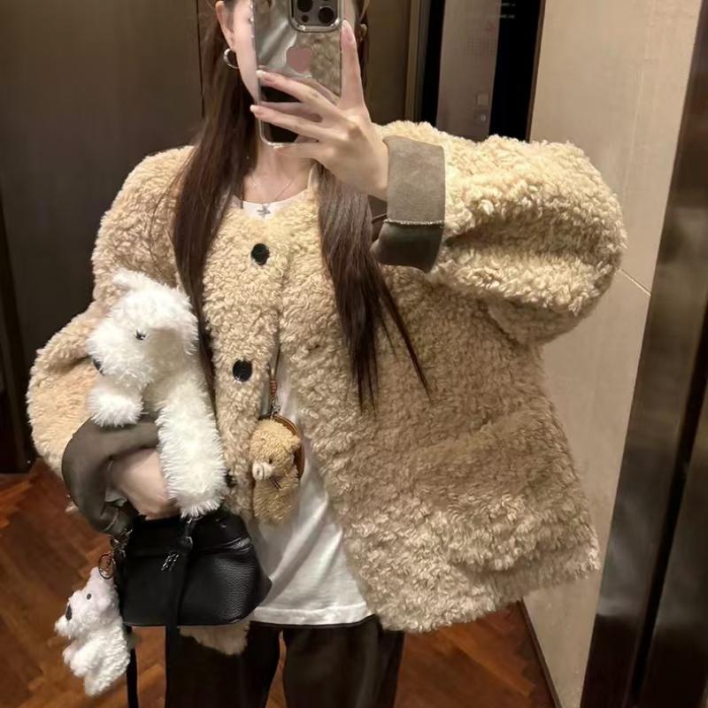 Soft Style Warm Lamb Wool Coat Women Winter Korean Casual Loose Black Plush Top