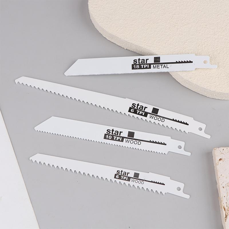 Universal Woodworking And Metal Cutting Reciprocating Saw Blade For Diy And Professional Use, Coarse And Fine Teeth