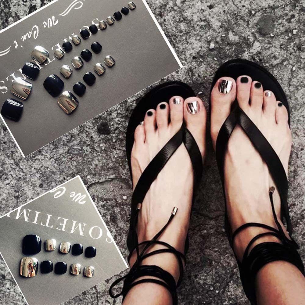 Luxury  False Toenails Rhinestone Fake Toenails Full Cover False Nails Short Nails Patch