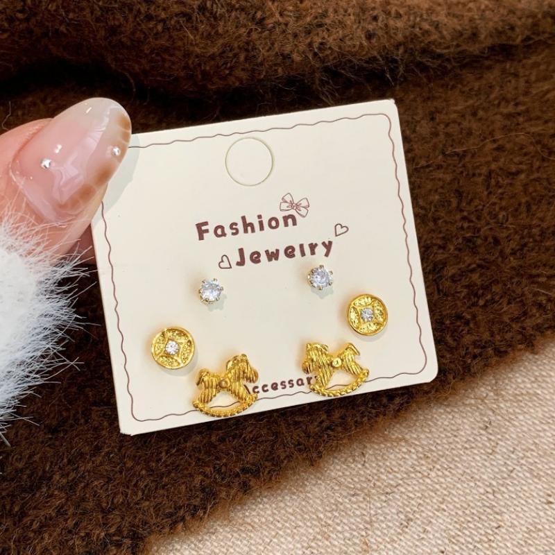 

Gold Color Mini Small Pony Horse Stud Earring For Women Cartilage Tragus Ear Piercing Jewelry Gift