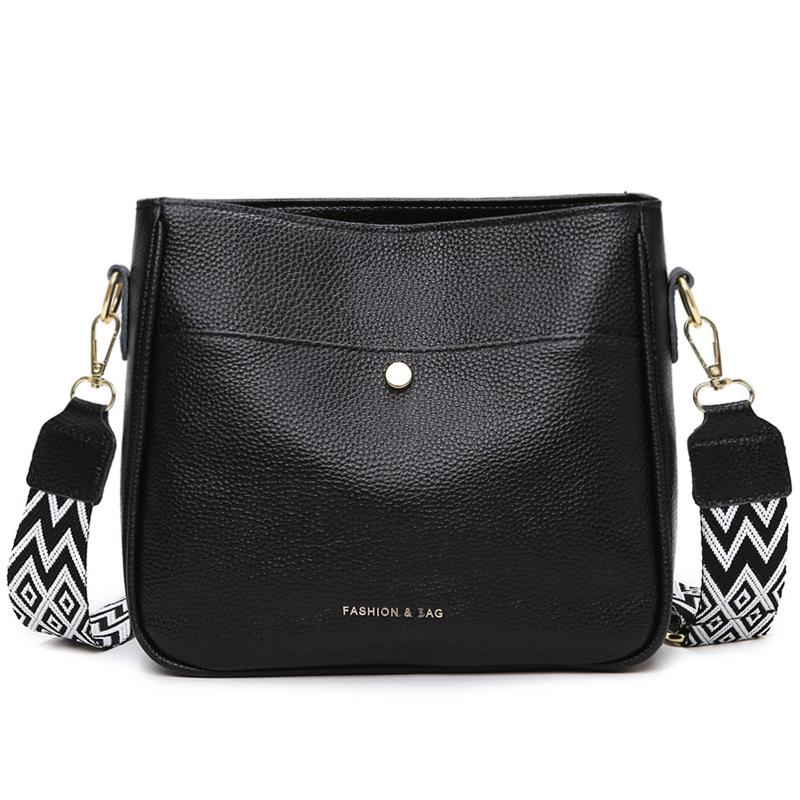 Dámska taška z pravej kože Módna ležérna jednoramenná crossbody taška Hnedá kožená vrecovitá taška