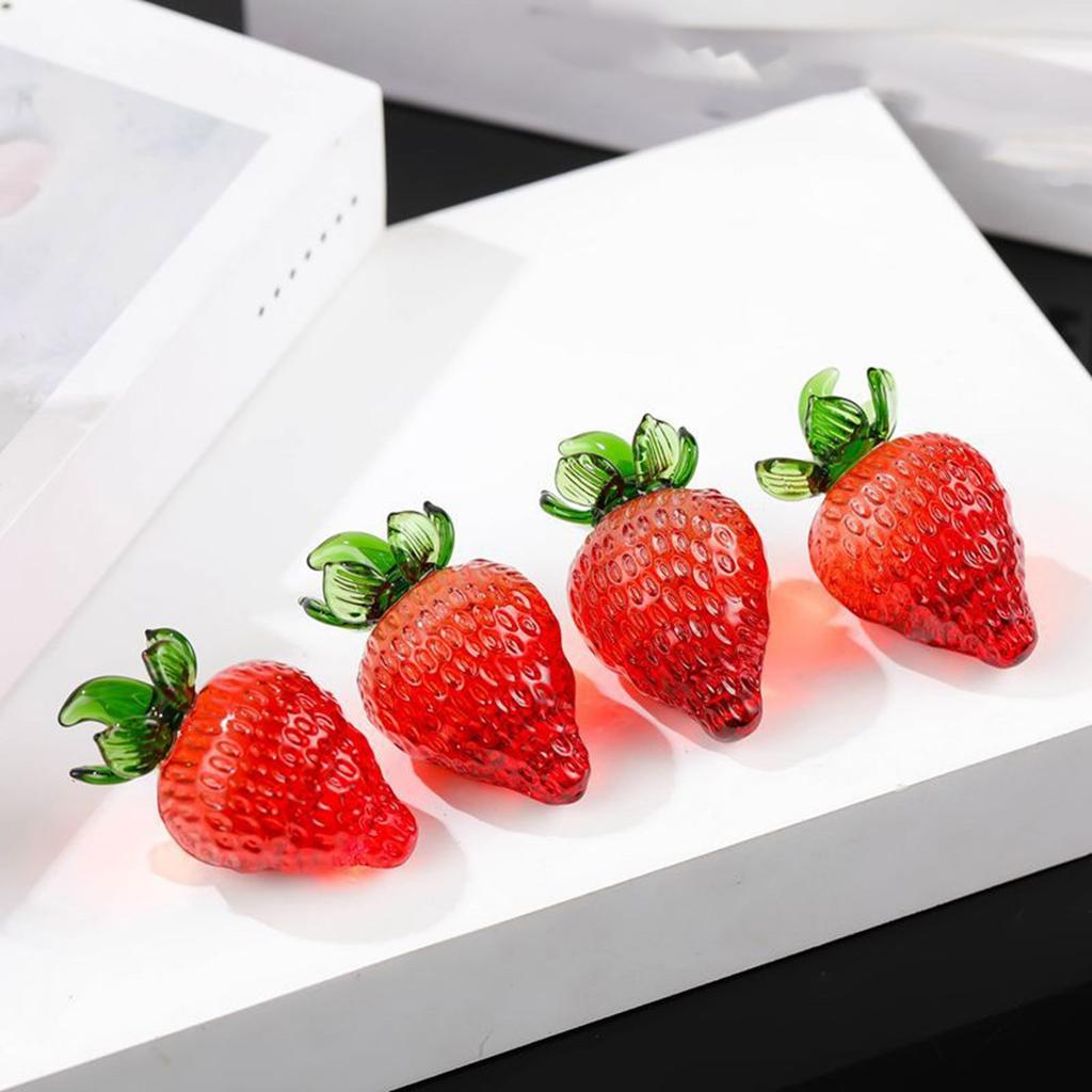 Handcrafts Crystal Strawberry Ornament Glass Fruit Miniature Figurine Paperweight for Living Room or Office Decoration