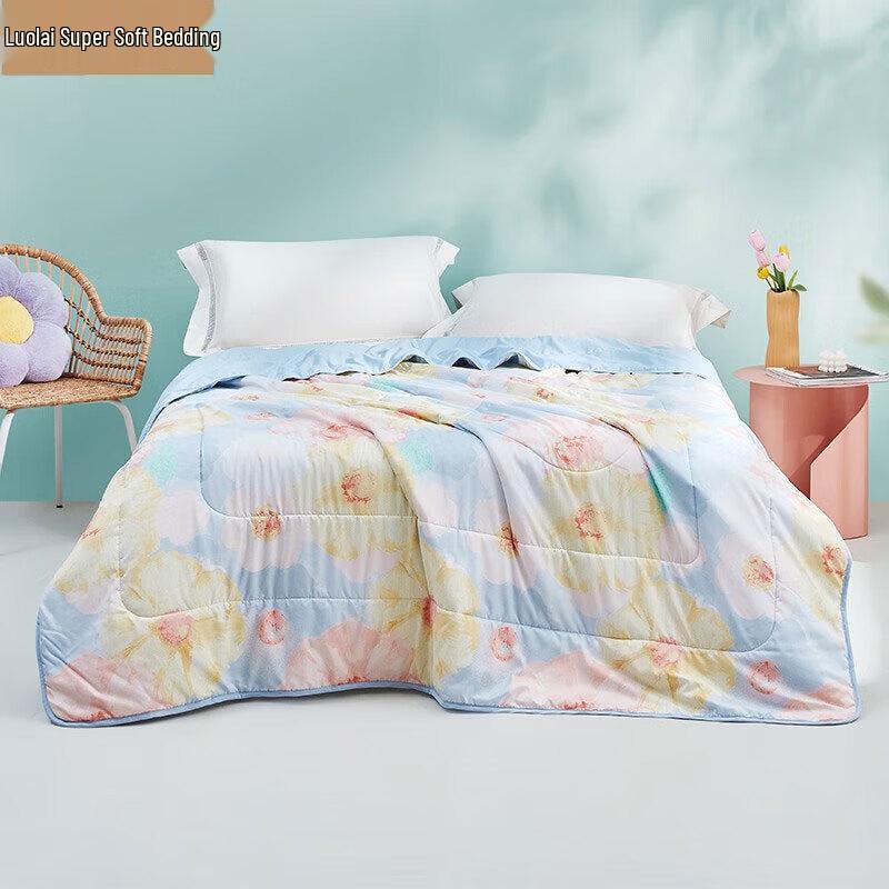 

Luolai Floral Dream Polyester Summer Quilt